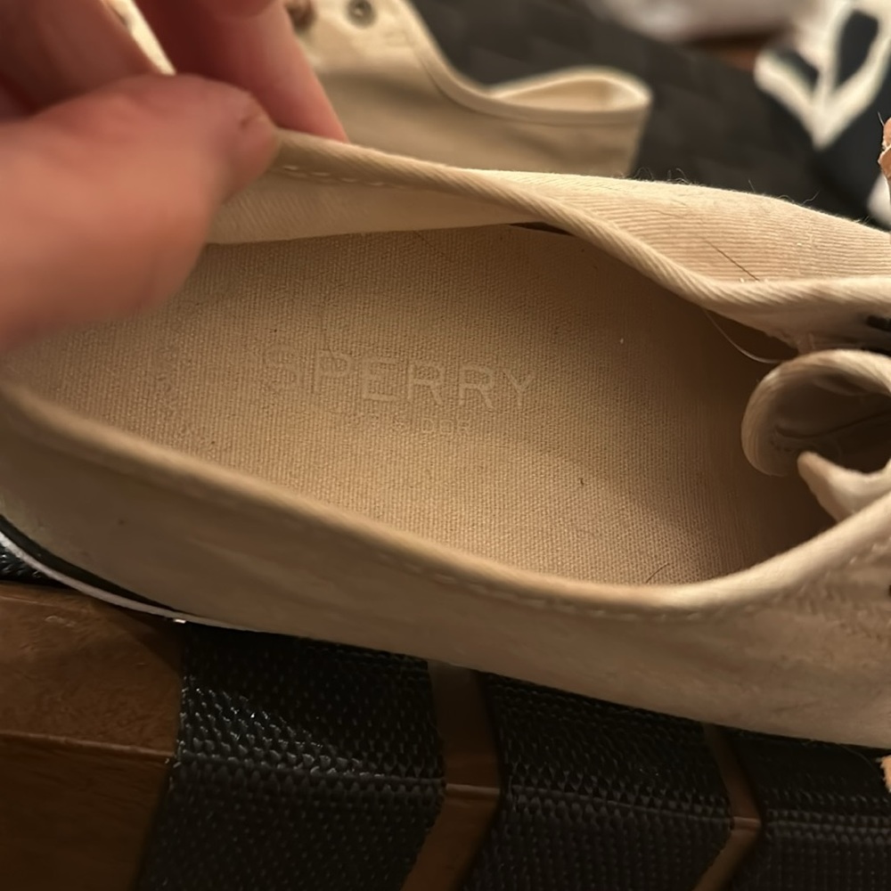 Shoes - Picture 3 of 6